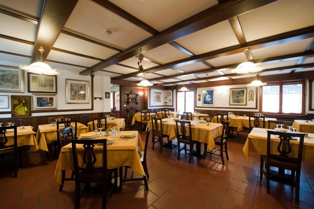 שאמפורשה Albergo Castello Da Bonino חדר תמונה