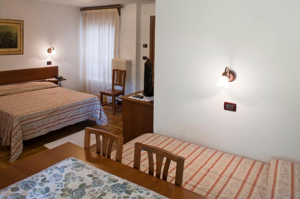 שאמפורשה Albergo Castello Da Bonino מראה חיצוני תמונה